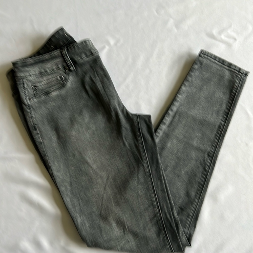 WHBM Jegging
